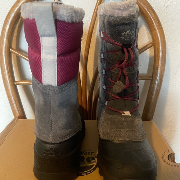 The North Face New Snow Boots - Picture 4 of 6